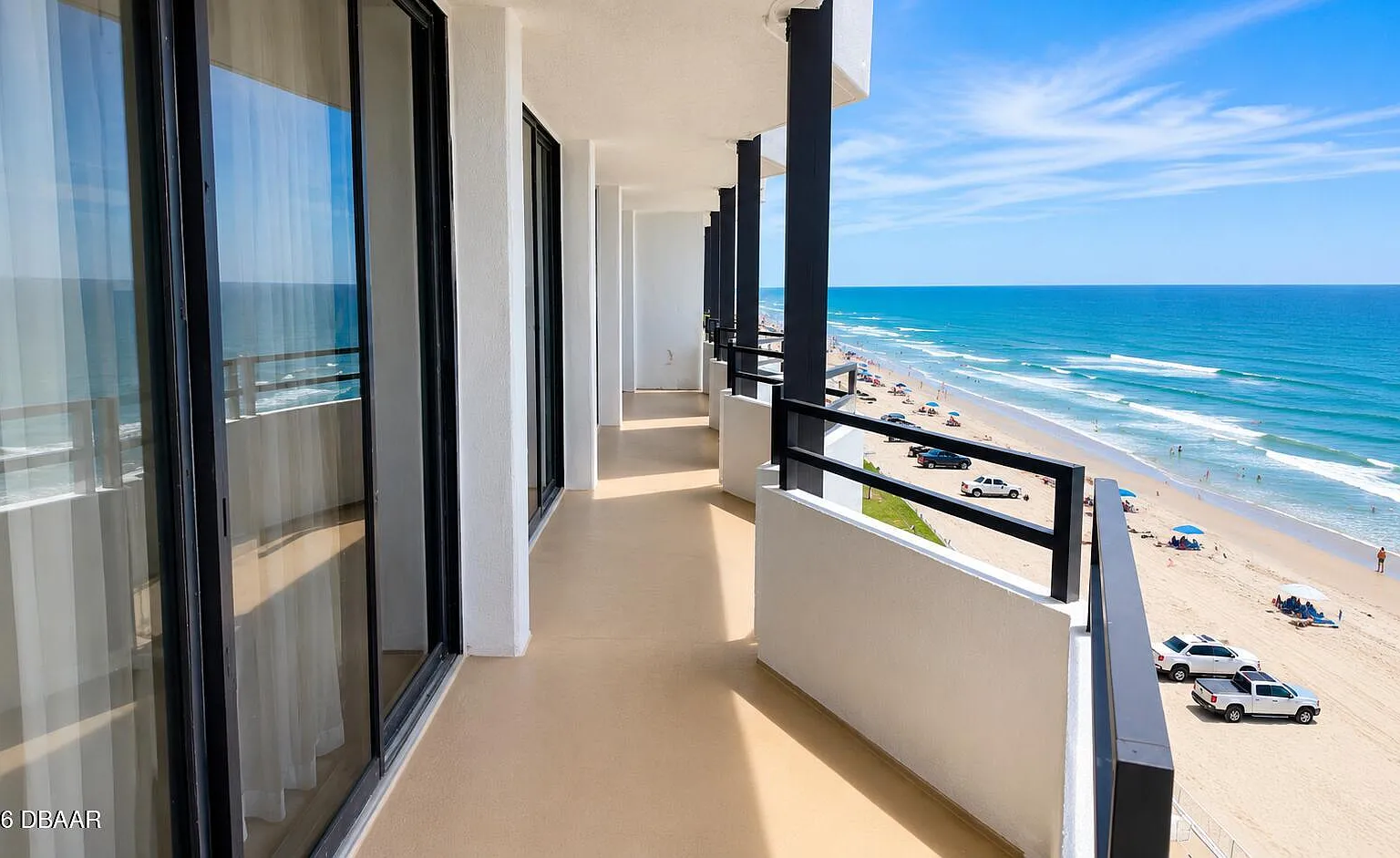 2 bed, 2.0 bath, 1360 sqft, $3,000 — Photo 4