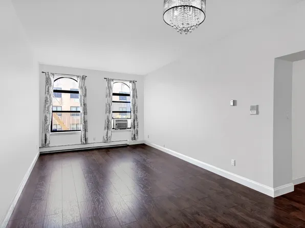 51 West 131st Street 4A image 2 of 9