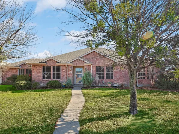 1012 Ridgetop Dr, Justin, TX 76247