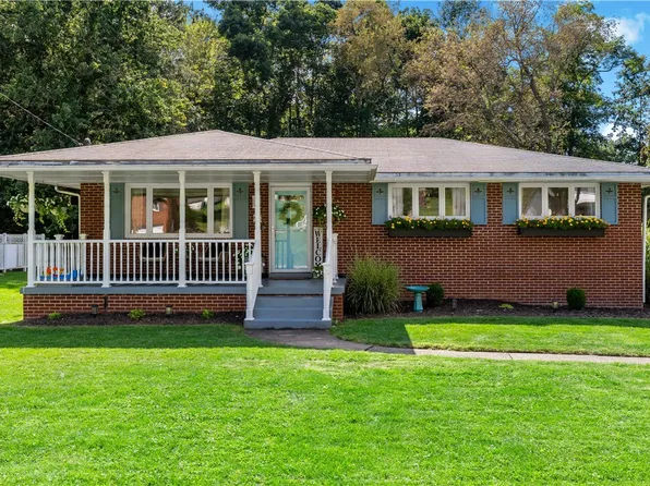 21 Cario Dr, N Franklin Twp, PA 15301