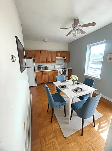 122 Berkshire St #8 Photo 1