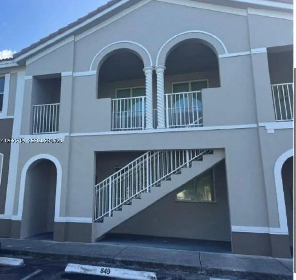 Shoma Condo At Keys Cove — Photo 2