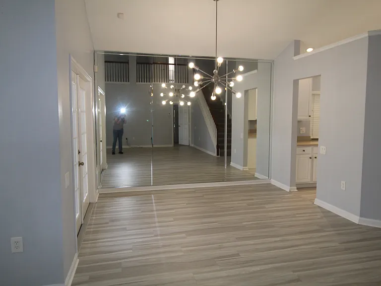 6031 Bay Valley Ct — Photo 16