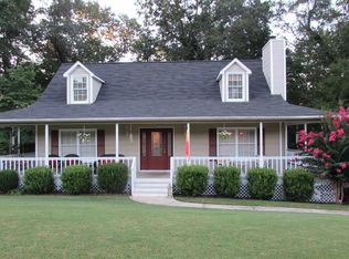 13 S 40th Rd, Alabaster, AL 35007