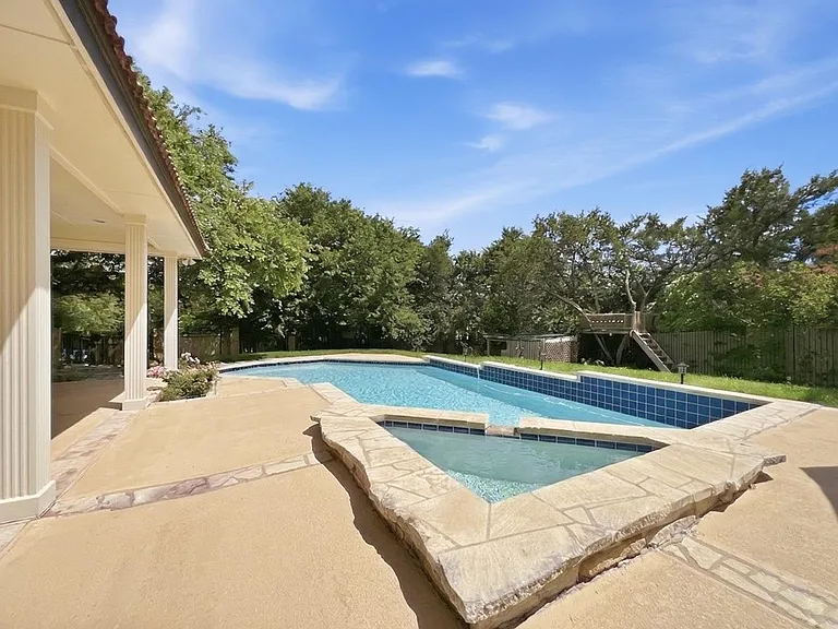 6 Candleleaf Ct — Photo 14