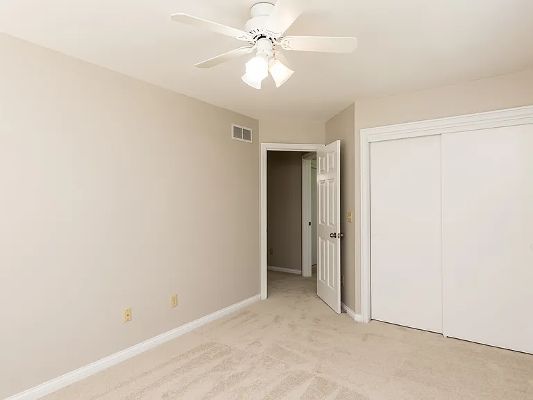 5558 Parker Hill Ln #1 — Photo 38