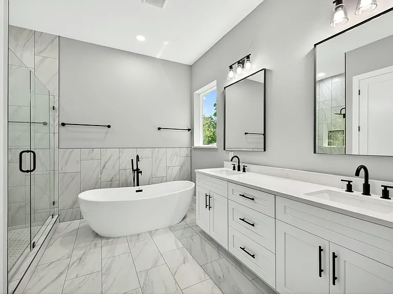 4517 Larch Ln — Photo 30