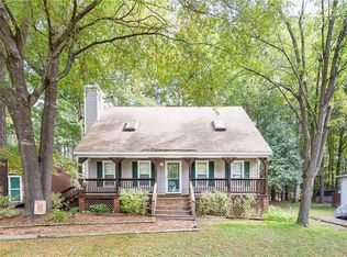 625 Royal Crescent Dr, North Chesterfield, VA 23236