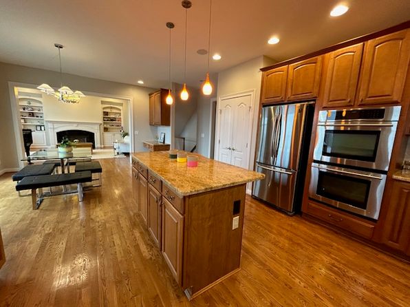 8059 Meadowcreek Dr