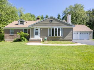 957 Coleman Rd, Cheshire, CT 06410