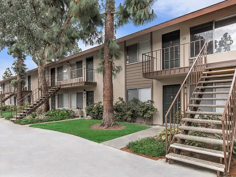 Wateridge Apartment Homes — Photo 7