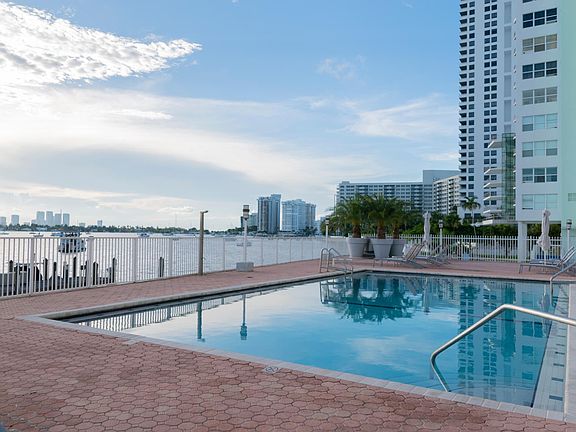 Pool deck