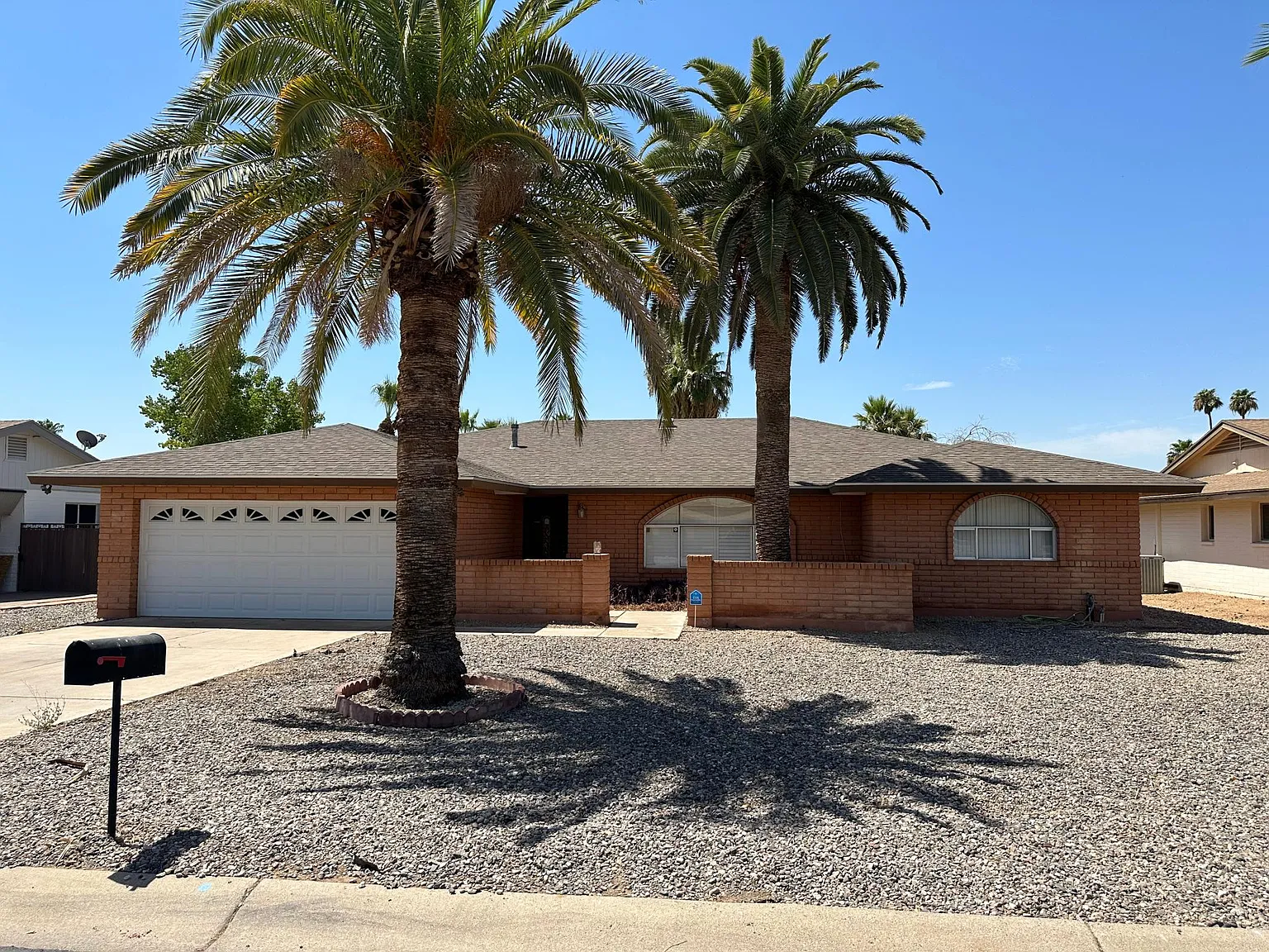 471 E Cascada Rd — Photo 1