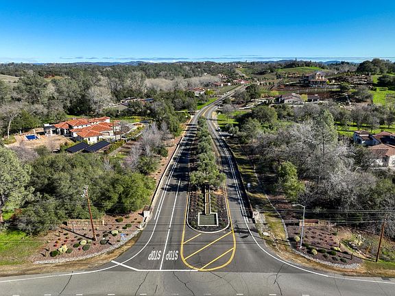 3rd image of 25-6806 Rutherford Canyon Rd