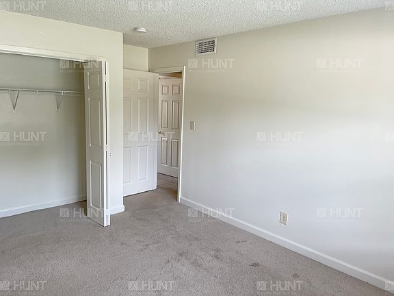 5th image of 1446 Grissom Ct