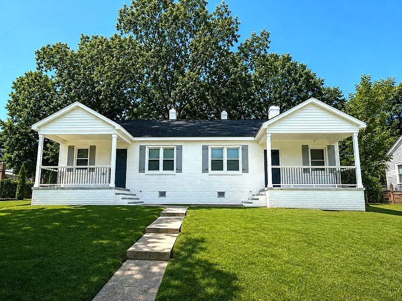 2 bed, 1.0 bath, 808 sqft, $1,250 — Photo 3