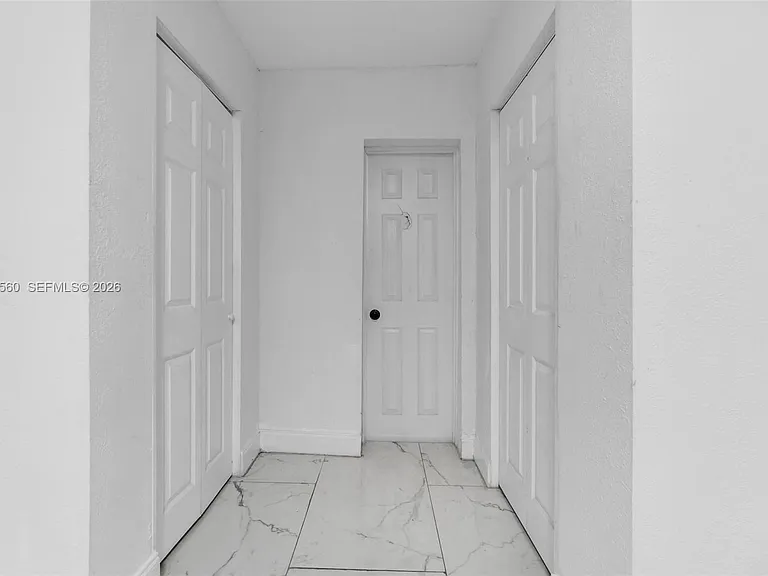 4530 SW 25th St — Photo 24
