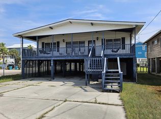 144 Oak Ave, Murrells Inlet, SC 29576