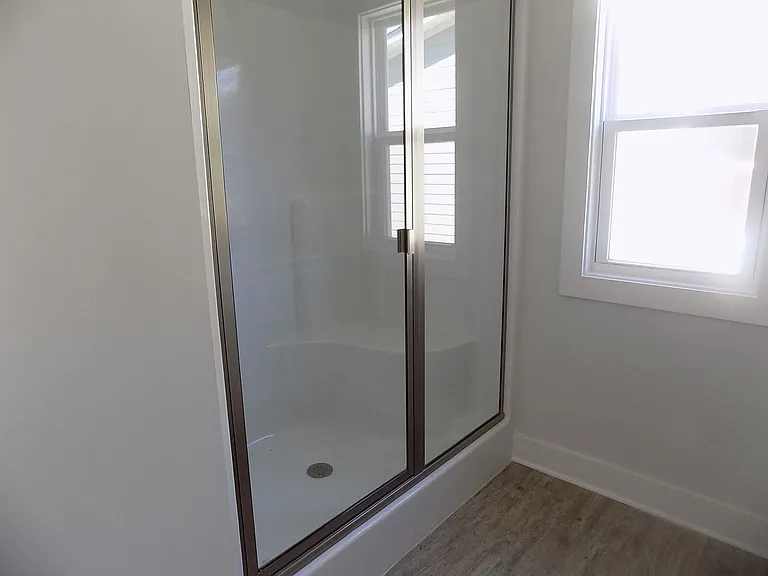 16 Circlewood Dr — Photo 11
