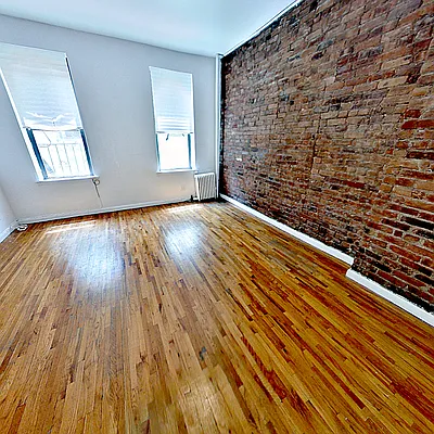 Rented by Bond New York | media 13