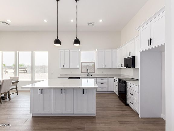 4th image of 31712 N 169TH Avenue