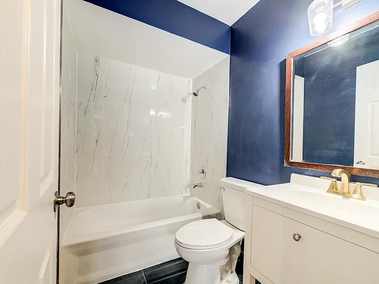 1016 Parkcrest Dr — Photo 15