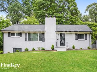 1329 Berwick Rd, Winston Salem, NC 27103