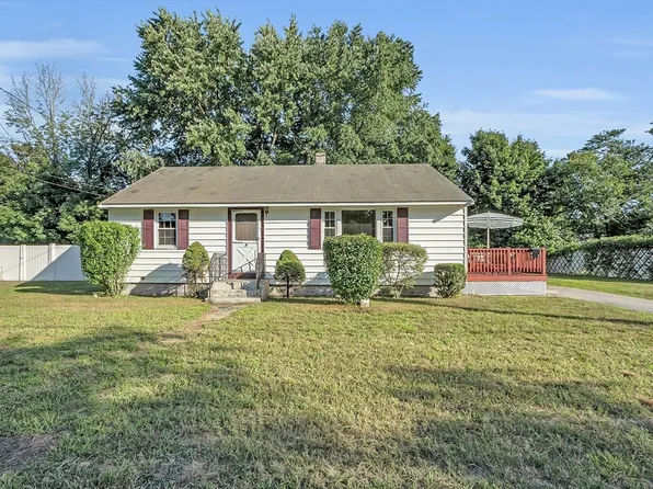 9 Wildwood Rd, Tewksbury, MA 01876