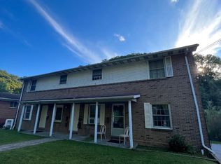 218 S College Ave #4, Bluefield, VA 24605