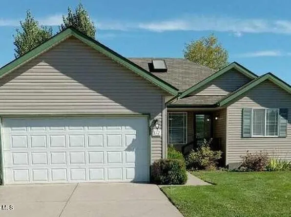 812 N Doryport Ct, Post Falls, ID 83854