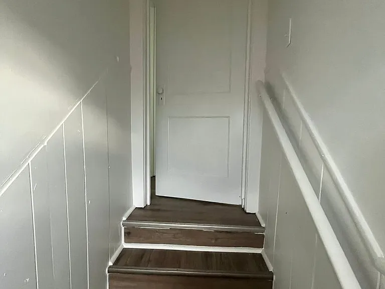 19 Garland Ave — Photo 8