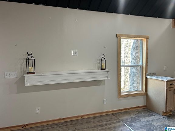 5th image of 203 Pope Rd