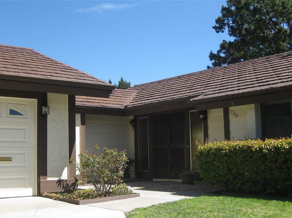 2nd image of 1764 Calle Del Arroyo