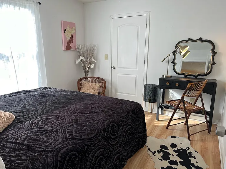 5520 Summit Ave #3 — Photo 12