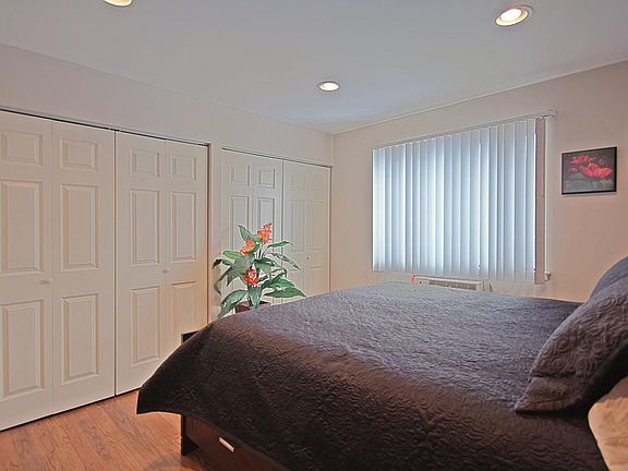 2nd image of 8503 W Catherine Ave APT 117-4