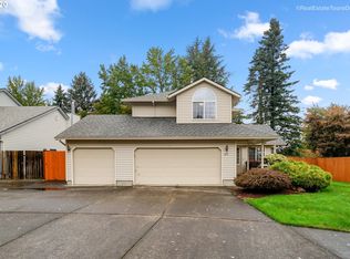 471 SE 42nd Cir, Troutdale, OR