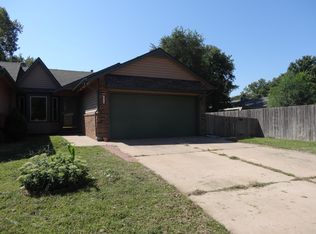 10725 W Texas St, Wichita, KS 67209