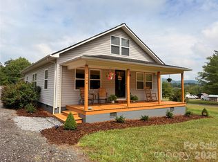 724 Johnson Farm Rd, Taylorsville, NC 28636
