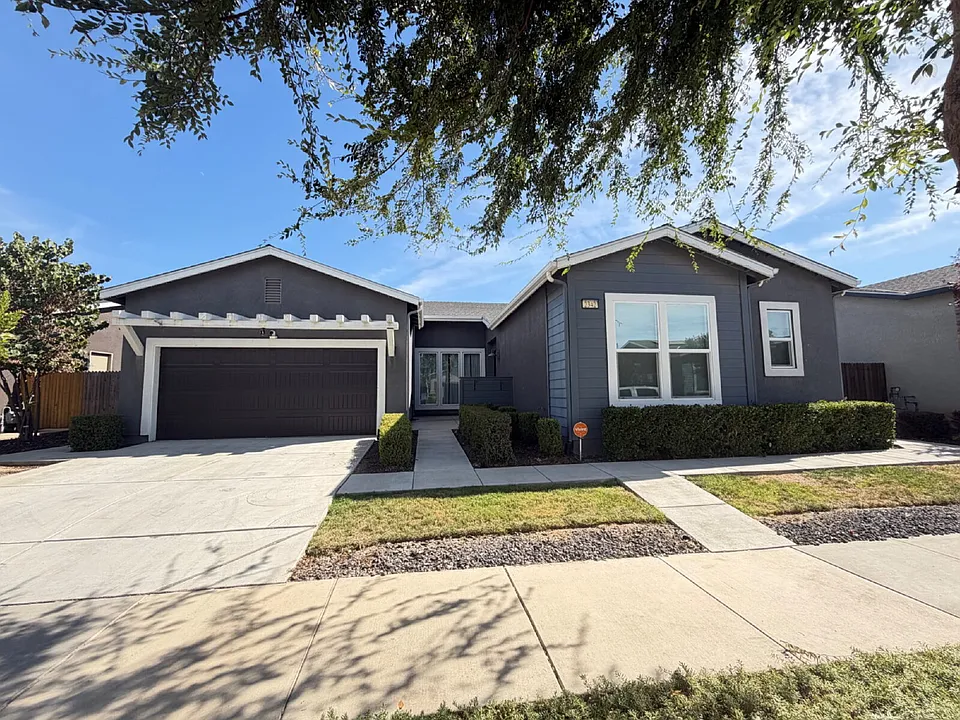 2342 Pacheco Dr