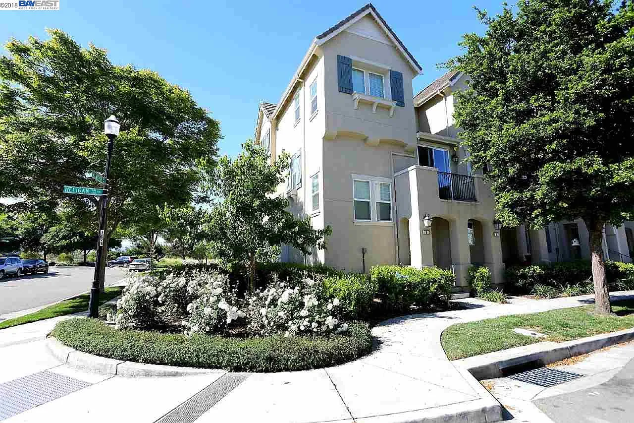 2866 Alnwick Ave Unit 3 photo 1