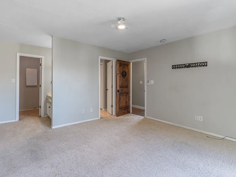 3907 W Rockwood Way — Photo 10