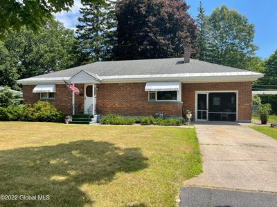 7 MacArthur Drive, Saratoga Springs, NY, 12866