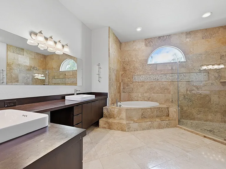 501 Manisha Pl — Photo 17