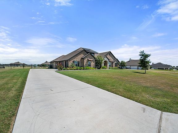 2nd image of 5013 Freestone Dr