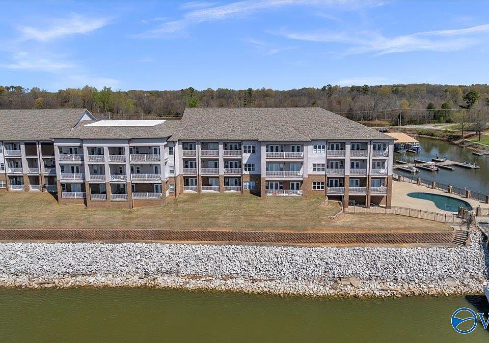 1st image of 6122 Bay Village Dr APT 209
