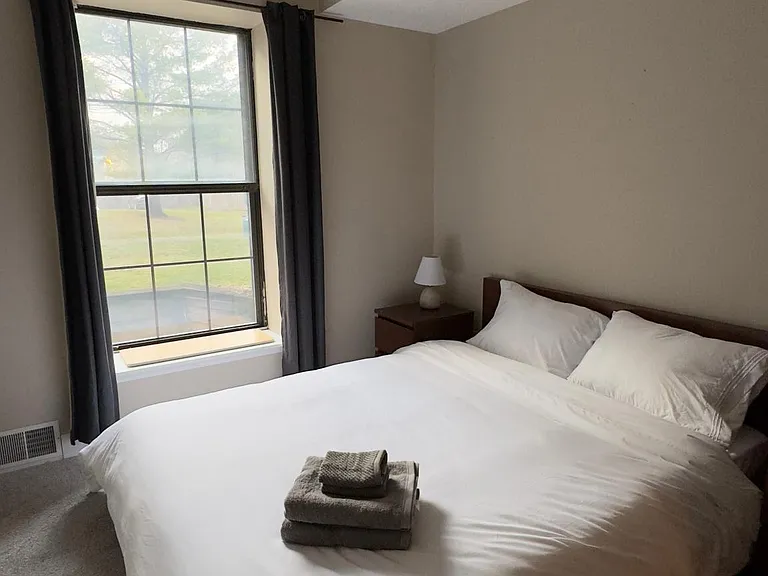 917 Madison St #15 — Photo 11