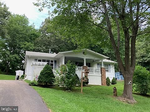 1st image of 37694 Dogwood Ct