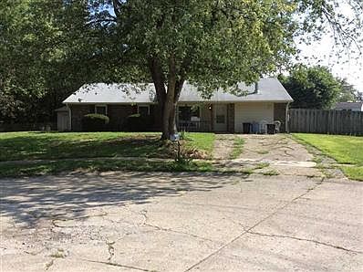 1st image of 908 Woodbine Ct