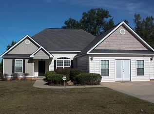 11 Lee Road 2128, Valley, AL