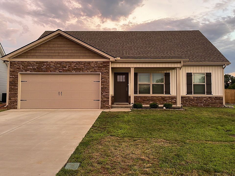 1st image of 2800 Valley Farms Dr